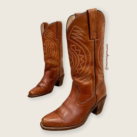 1980s VINTAGE Frye Aztec Geometric Leather Brown Cognac Embroidered Cowboy Boot - Picture 4 of 15